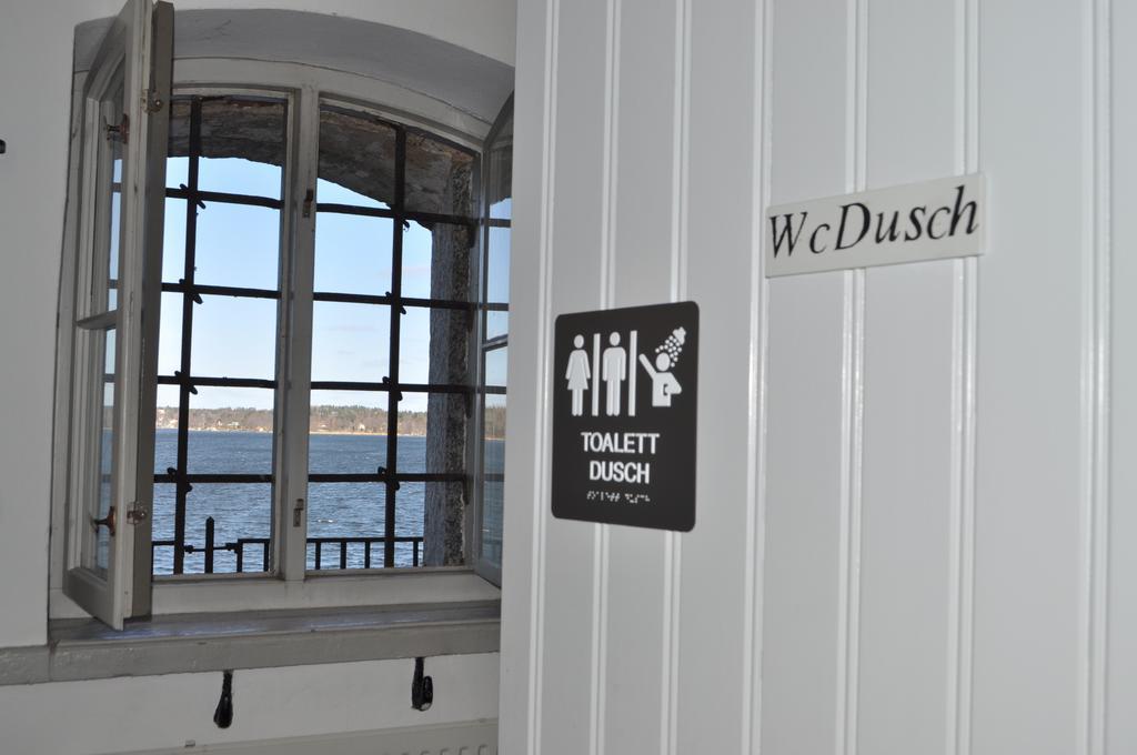 Kastellet Bed & Breakfast Ваксхольм Экстерьер фото