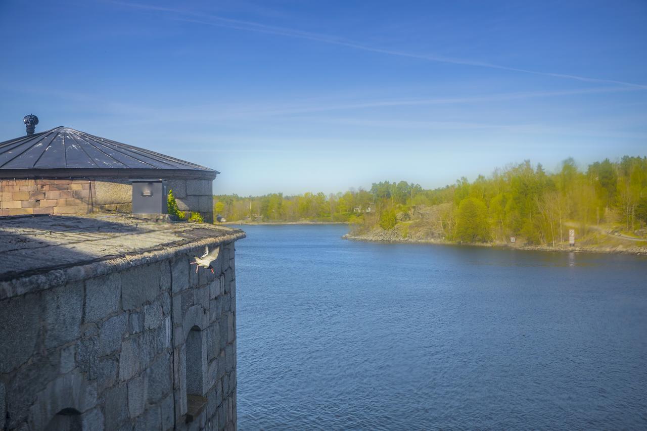 Kastellet Bed & Breakfast Ваксхольм Экстерьер фото